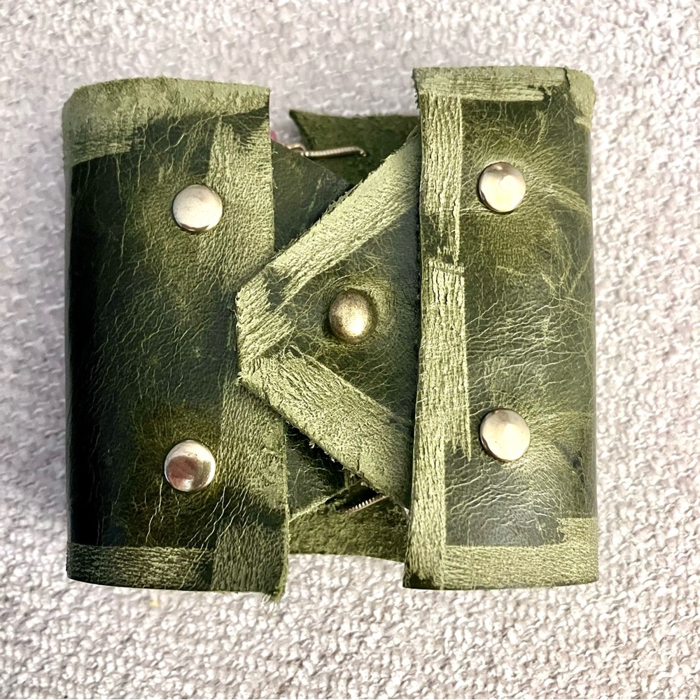 Distressed Leather Gemstone Cuff Bracelet - Picture 2 of 4